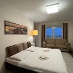 Chance Buekfuerdo Apartment *