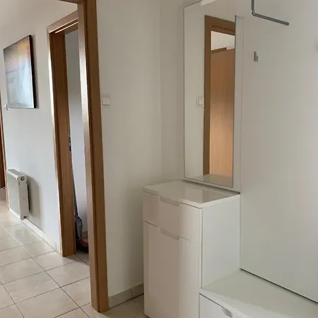 Apartment Chance Buekfuerdo *