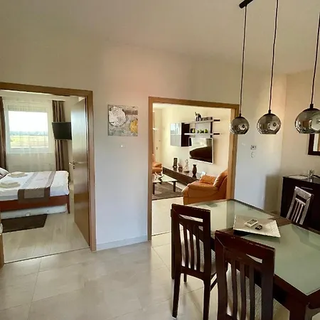 Apartment Chance Buekfuerdo Buk