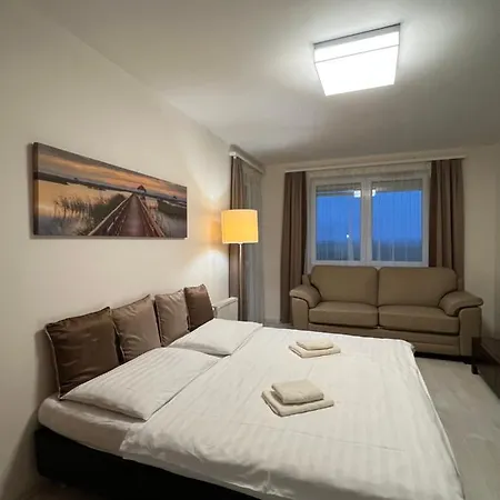 Chance Buekfuerdo Apartment *